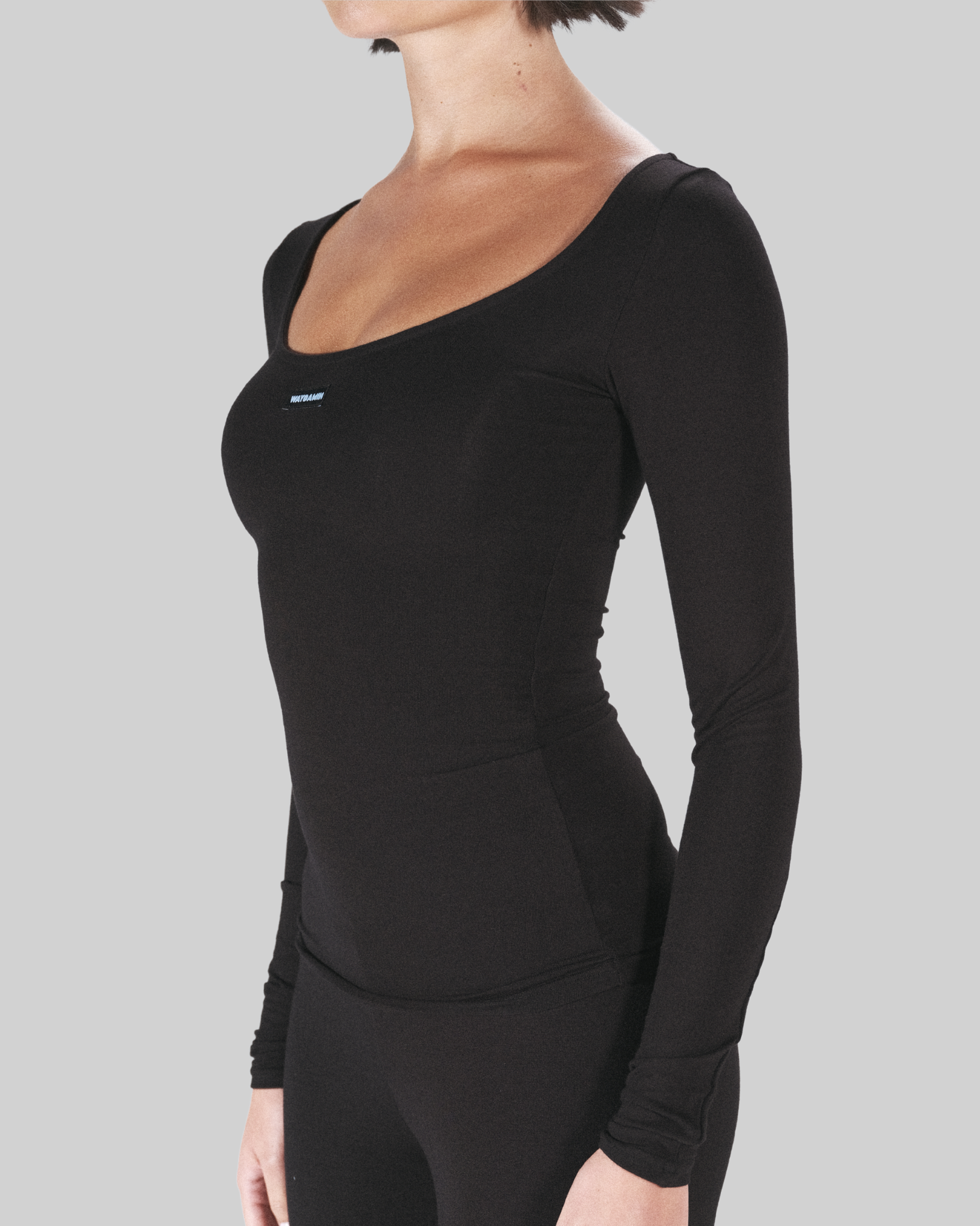BASICS BOATNECK TOP (BLACK)